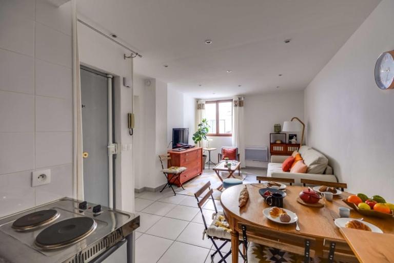 Guestready - Bel Apt A 6 Min Du Metro Gare Du Nord Parigi Esterno foto